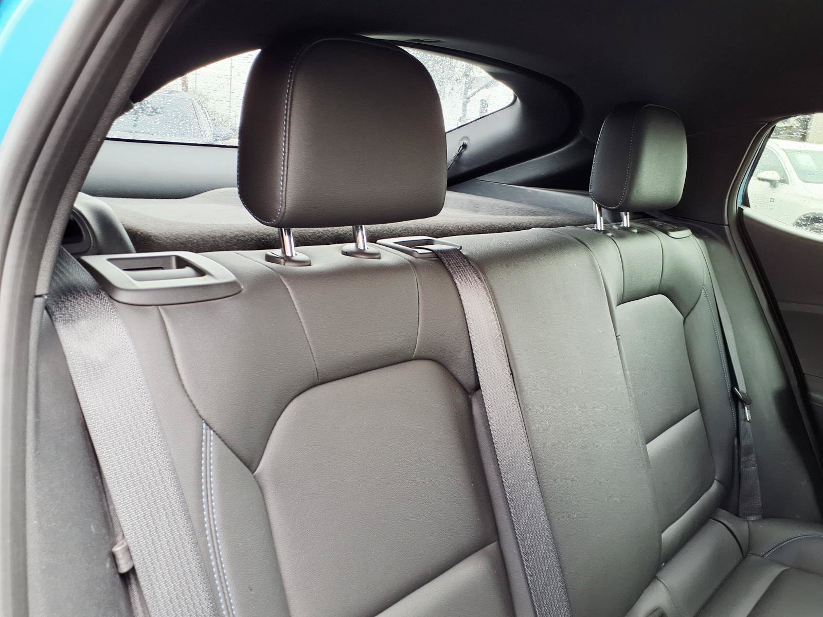 Used 2025 Buick Envista Sport Touring w/ Convenience I Package FWD image 14