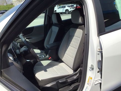 Used 2024 Chevrolet Equinox LS image 13