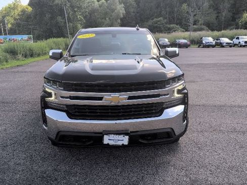 Certified 2022 Chevrolet Silverado 1500 LT w/ Bed Protection Package AWD/4WD image 8