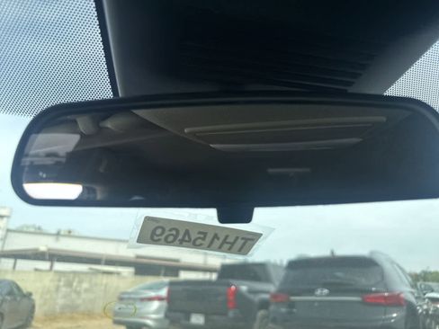 Used 2024 Nissan Sentra SV image 24