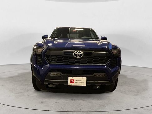 Certified 2024 Toyota Tacoma TRD Off-Road w/ TRD Off Road Premium Package AWD/4WD image 8