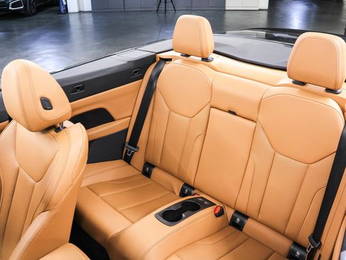 Certified 2023 BMW 430i Convertible w/ Convenience Package image 22