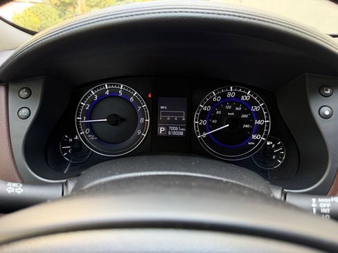 Used 2017 INFINITI QX50 AWD w/ Technology Package image 16