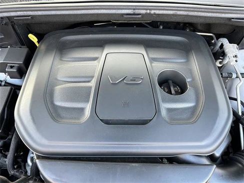 Certified 2022 Jeep Grand Cherokee Laredo X image 19