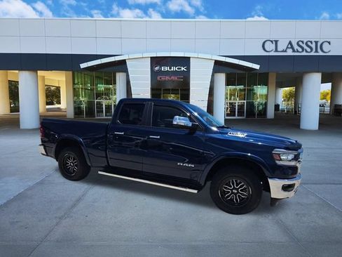 Used 2020 RAM 1500 Laramie AWD/4WD image 9