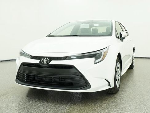 New 2026 Toyota Corolla LE FWD image 32