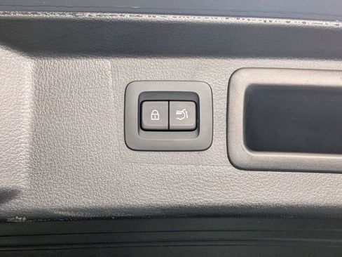 Used 2025 MAZDA CX-50 AWD 2.5 Hybrid w/ Premium Pkg image 30