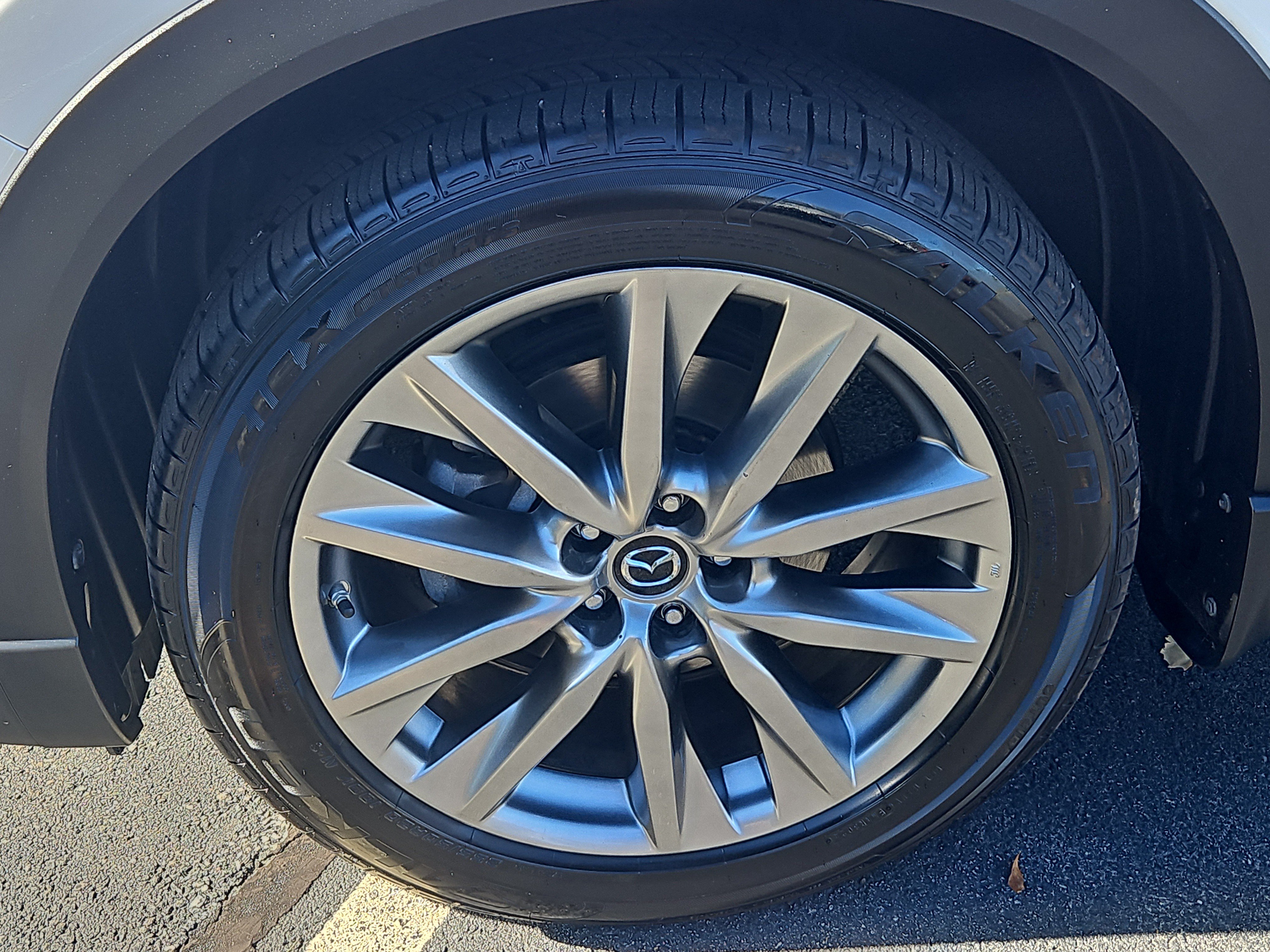 Used 2019 MAZDA CX-9 Signature AWD/4WD image 4