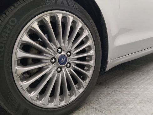 Used 2016 Ford Fusion Titanium FWD image 31