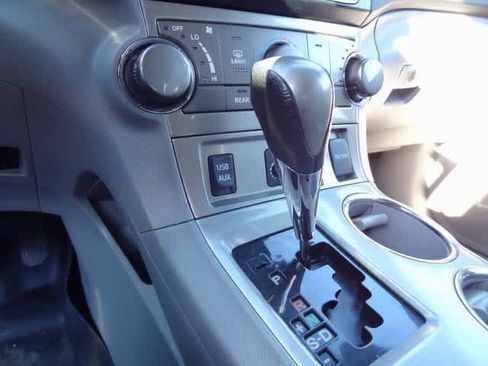 Used 2013 Toyota Highlander SE image 13