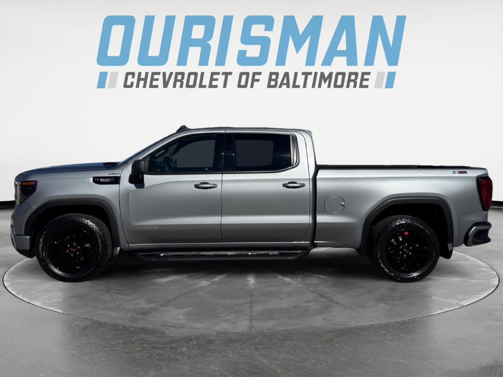 Used 2024 GMC Sierra 1500 Elevation w/ Preferred Package AWD/4WD image 3