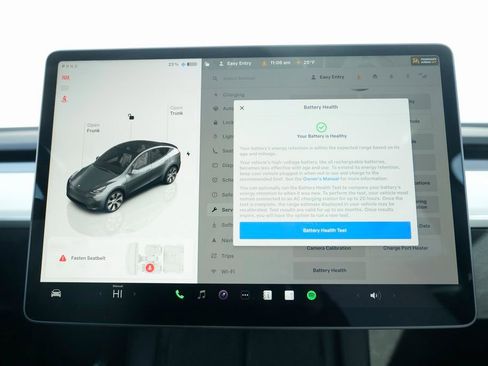 Used 2023 Tesla Model Y 2WD image 57