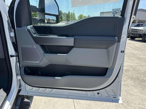 New 2025 Ford F250 XLT w/ Black Appearance Package image 14