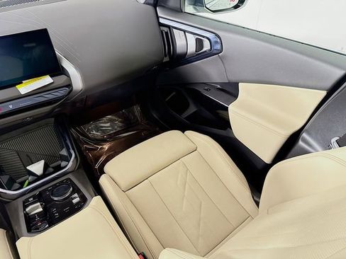 New 2026 BMW X3 xDrive30 w/ Premium Package image 24