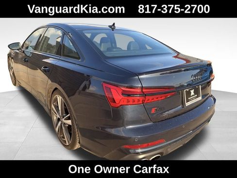 Used 2022 Audi S6 Premium Plus w/ S Sport Package image 2
