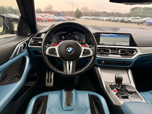 Used 2022 BMW M4 Competition w/ M Carbon Exterior Package image 43