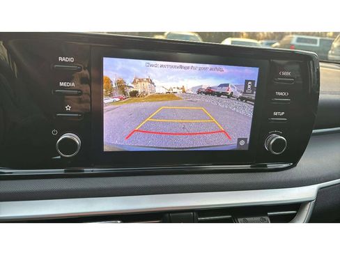 Used 2023 Kia K5 LXS image 17