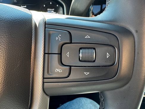 Used 2025 GMC Sierra 3500 Denali AWD/4WD image 15