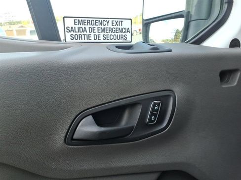 Used 2024 Ford Transit 350 XLT image 7