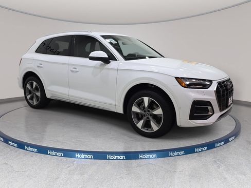 Used 2023 Audi Q5 Prestige w/ Prestige Package AWD/4WD image 5