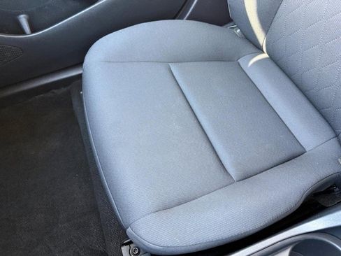 Used 2024 Toyota Corolla LE image 27