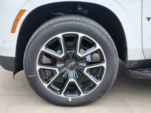 New 2026 Chevrolet Tahoe RST w/ Comfort Package AWD/4WD image 11