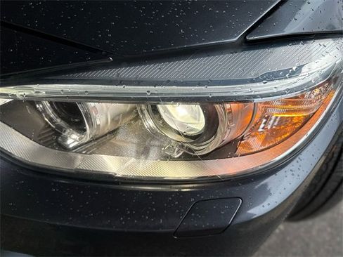 Used 2015 BMW 428i xDrive Convertible image 9