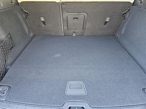 Used 2025 Volvo XC60 T8 Core w/ Climate Package image 34