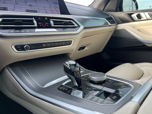Used 2019 BMW X5 xDrive40i w/ Convenience Package image 59