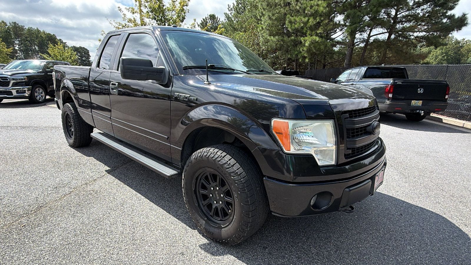 Used 2014 Ford F150 STX w/ Equipment Group 201A Mid AWD/4WD image 5