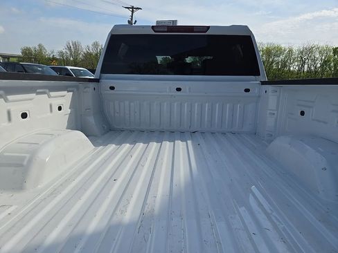 Used 2025 Chevrolet Silverado 2500 LT w/ Convenience Package AWD/4WD image 33