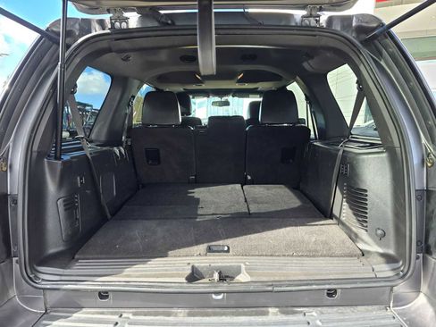 Used 2013 Ford Expedition Limited image 16