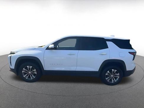 Used 2025 Chevrolet Equinox LT image 8