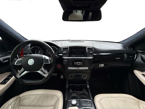 Used 2014 Mercedes-Benz GL 63 AMG 4MATIC image 25