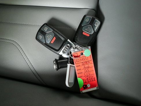 Used 2022 Audi Q5 2.0T Premium Plus image 26