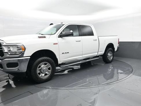 Used 2022 RAM 2500 Big Horn AWD/4WD image 1