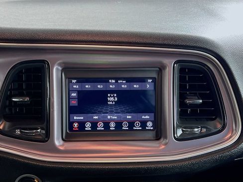 Used 2019 Dodge Challenger R/T RWD image 16