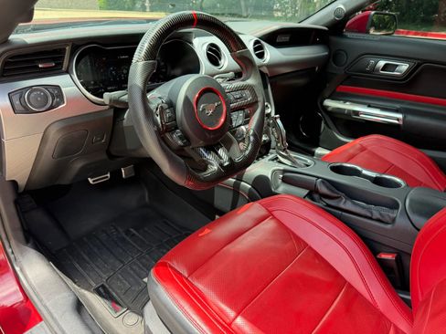 Used 2019 Ford Mustang GT Premium w/ Equipment Group 401A RWD image 11