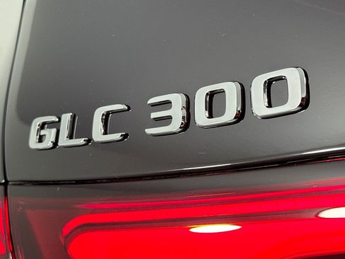 New 2026 Mercedes-Benz GLC 300 4MATIC image 8