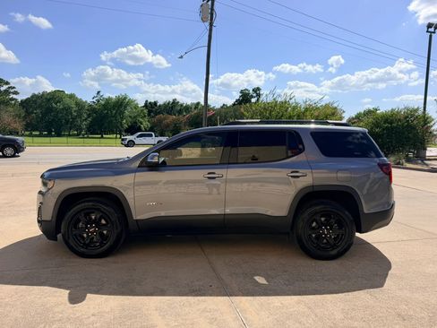 Used 2021 GMC Acadia AT4 w/ Technology Package AWD/4WD image 2