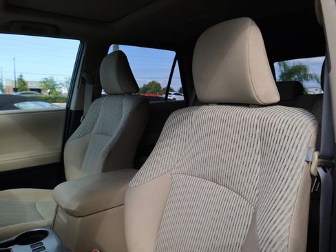 Used 2012 Toyota 4Runner Limited image 5