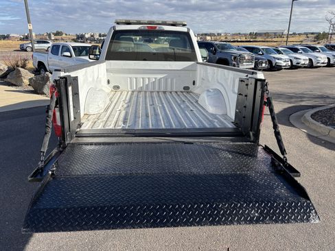Used 2018 Ford F250 XL w/ Power Equipment Group image 10