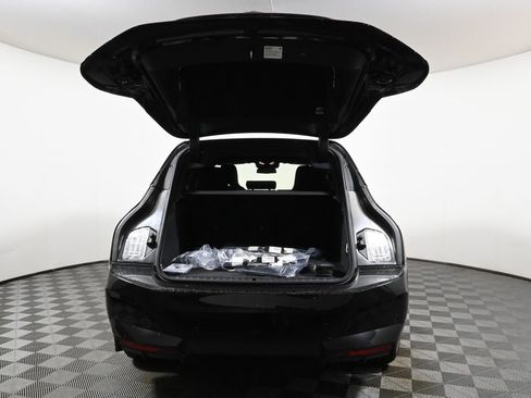 Used 2026 BMW iX xDrive45 w/ Premium Package image 35