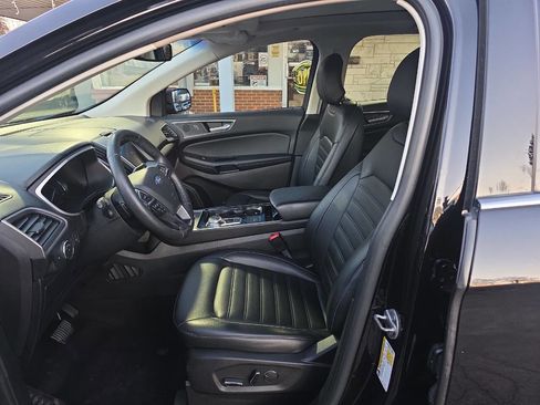 Used 2019 Ford Edge SEL w/ Equipment Group 201A image 9