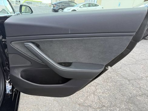 Used 2019 Tesla Model 3 Standard Range Plus image 25