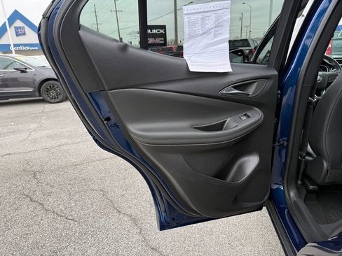 Used 2023 Buick Encore GX Essence w/ Experience Buick Package image 26