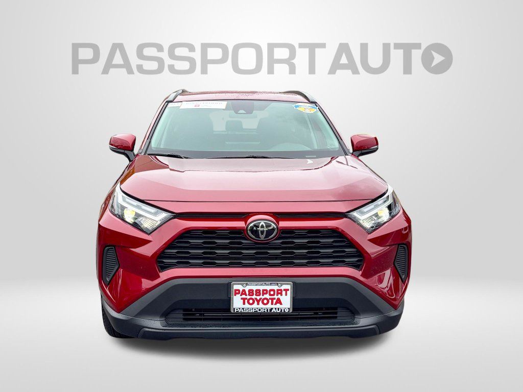 Certified 2025 Toyota RAV4 XLE AWD/4WD image 11