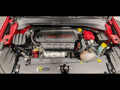 Used 2019 Jeep Compass Latitude AWD/4WD image 47