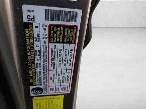 Used 2016 Toyota Highlander LE image 14