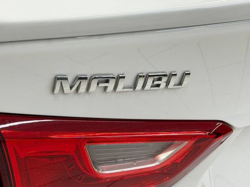 Used 2024 Chevrolet Malibu LT FWD image 31